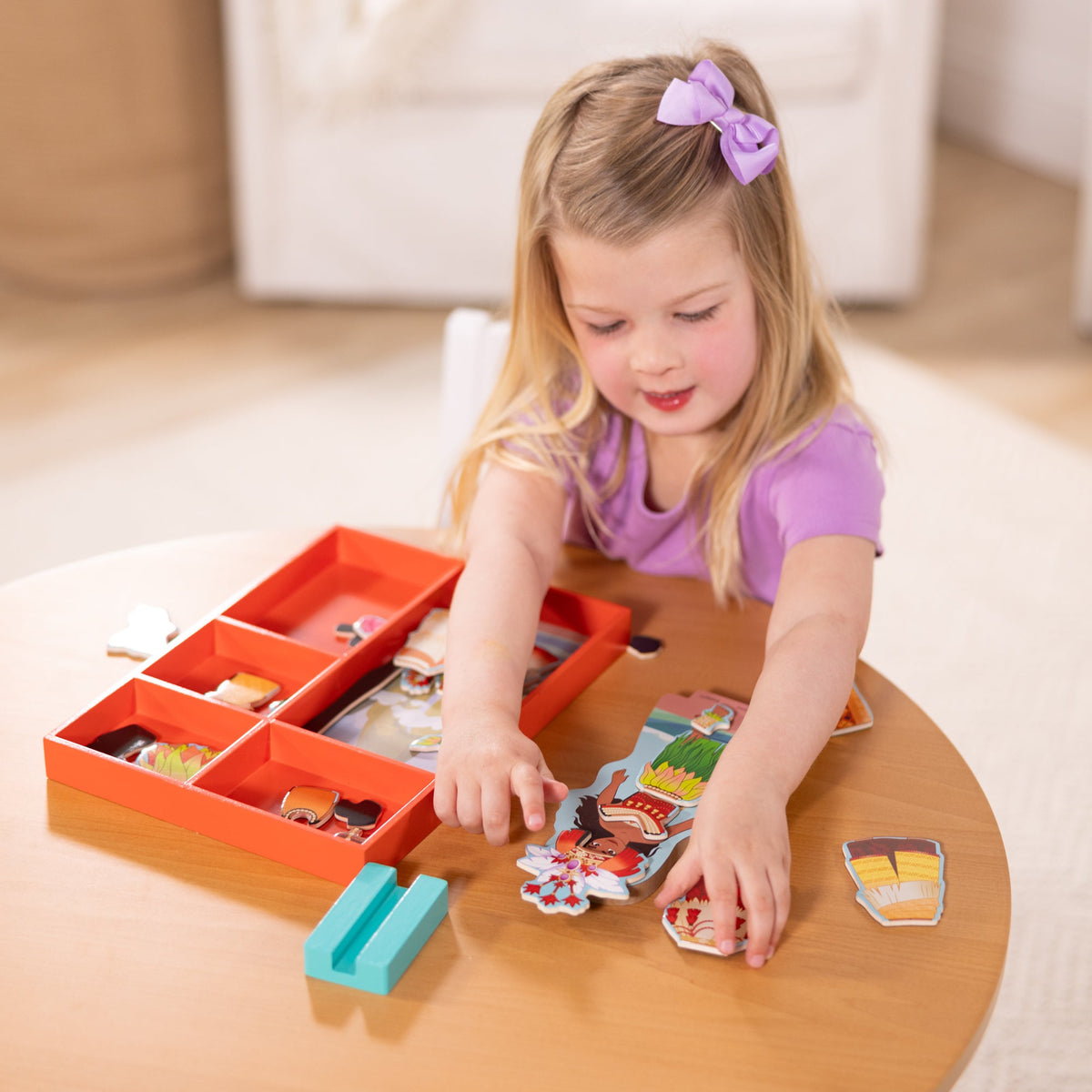 Melissa and Doug Disney Moana Wooden Magnetic Dress-Up Play Set